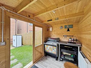 Photo 18- click for photo gallery